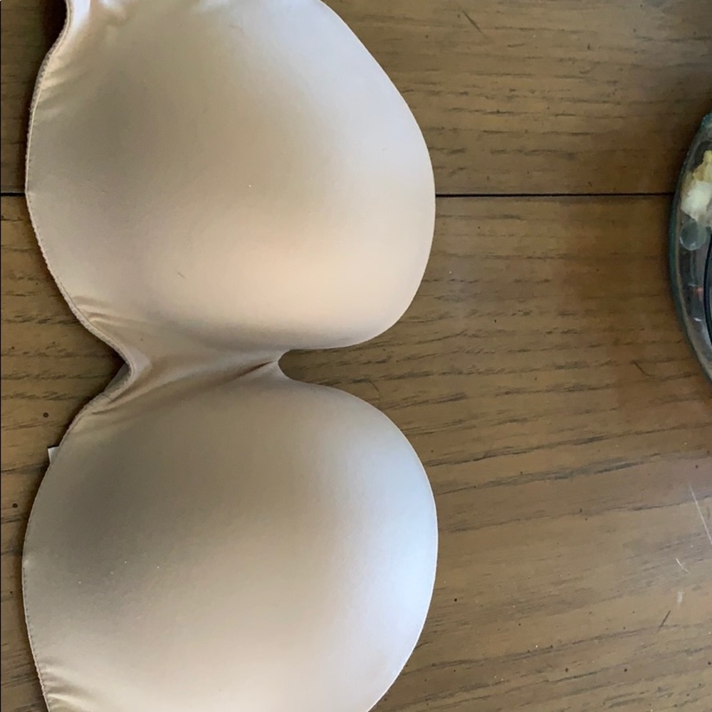 Strapless bra